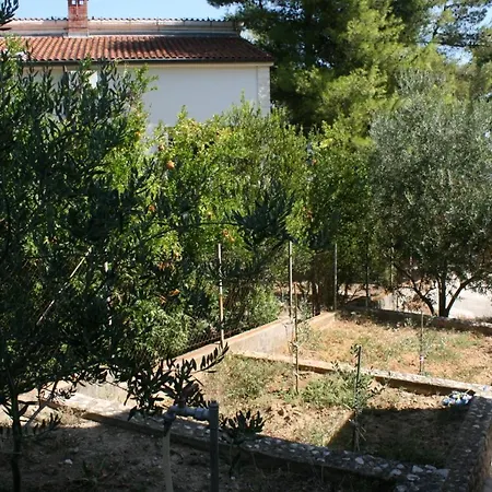 Apartment By The Sea Slatine, Ciovo - 6888