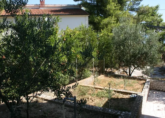 Appartement By The Sea Slatine, Ciovo - 6888